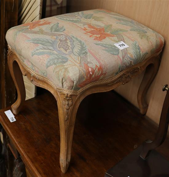 A Victorian dressing stool, on cabriole legs W.50cm